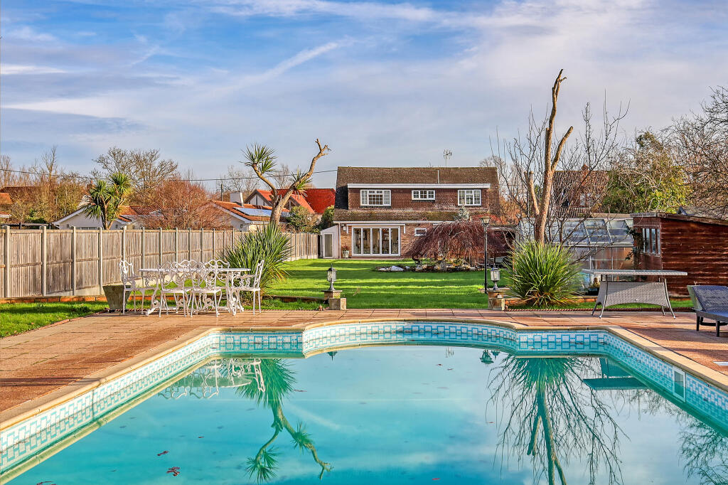 Additional image 21 of Church Road, Ramsden Bellhouse, Billericay