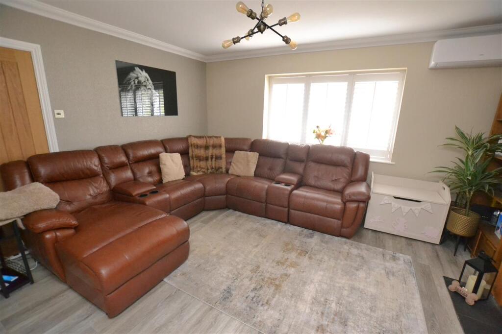 Additional image 12 of Park Avenue, Chelmsford