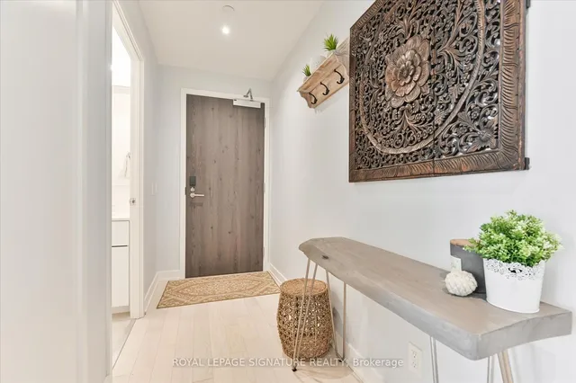 Additional image 3 of 20 Lombard St Unit 4107