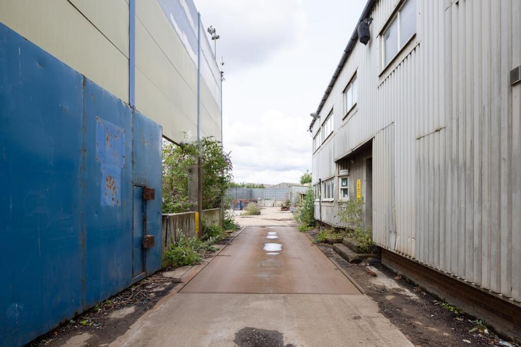 Additional image 3 of Endeavour Way, Croydon, London, CR0 4TR