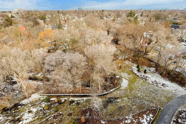 Additional image 34 of 250 Lawrence Ave Unit 518