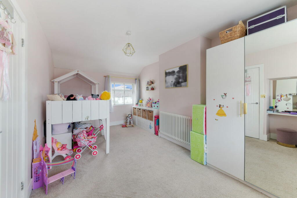 Additional image 11 of Woodstock Road, Coulsdon, CR5 3HS