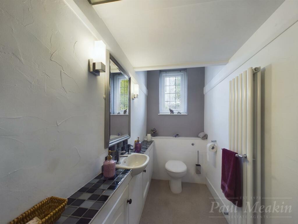 Additional image 7 of Briton Crescent, South Croydon