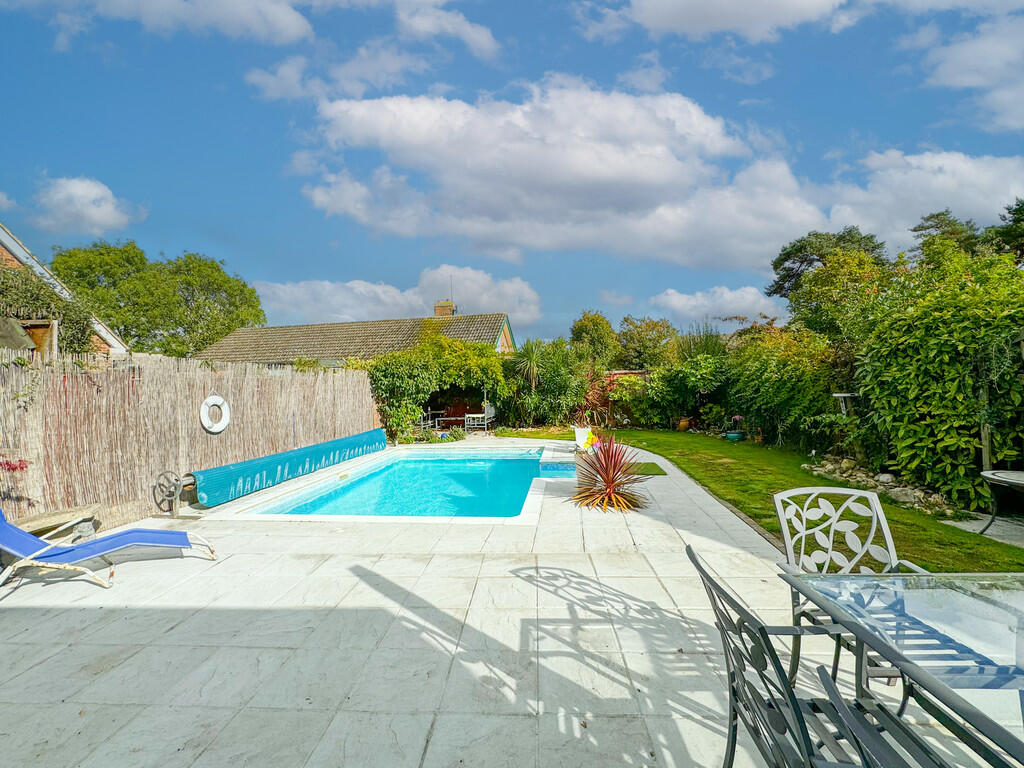 Additional image 7 of Church Road, Alresford