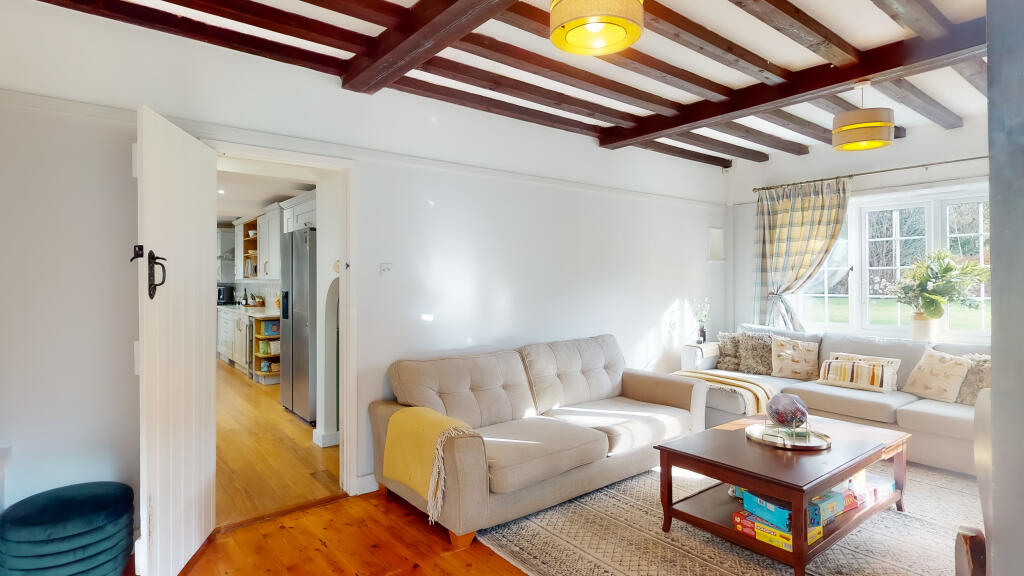 Additional image 4 of Woodland Way, Caterham, CR3