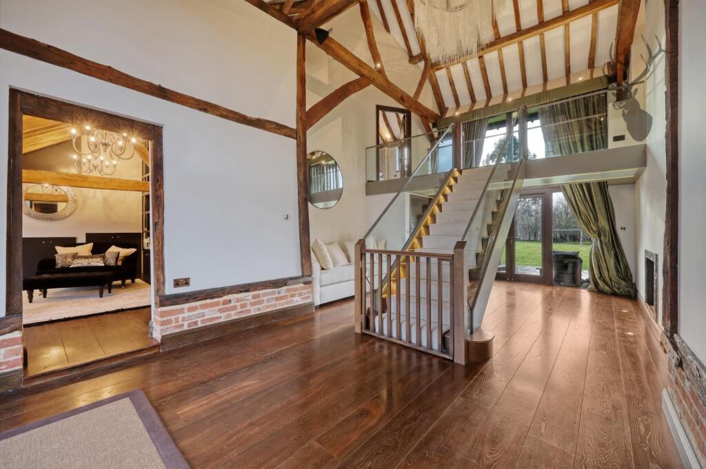 Additional image 43 of Mount Road, Theydon Garnon, Epping