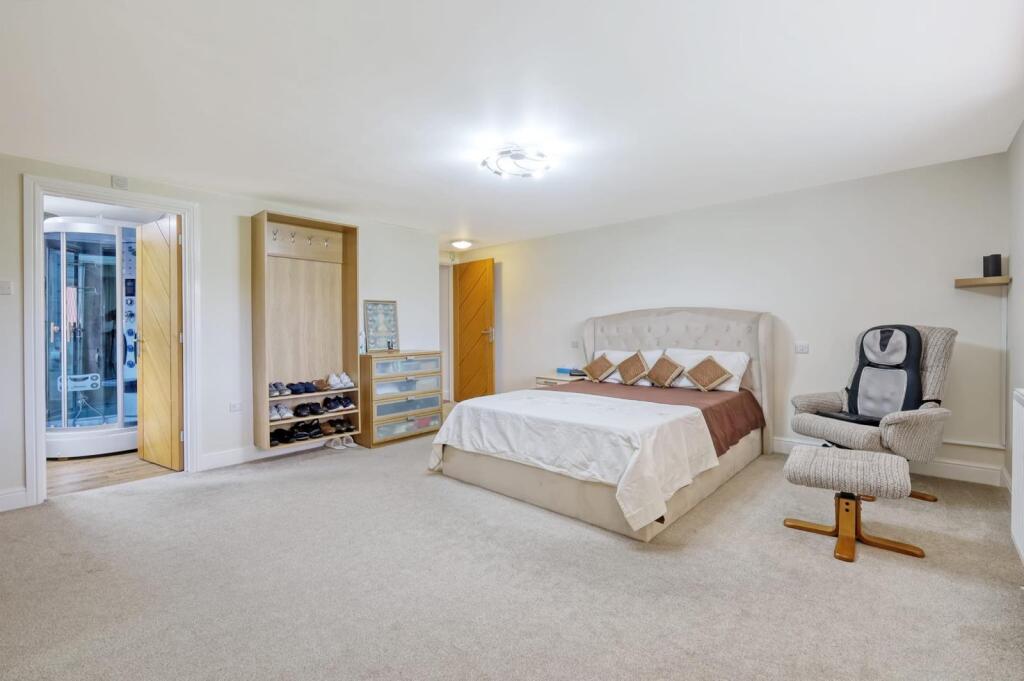 Additional image 7 of Ingrave Road, Brentwood