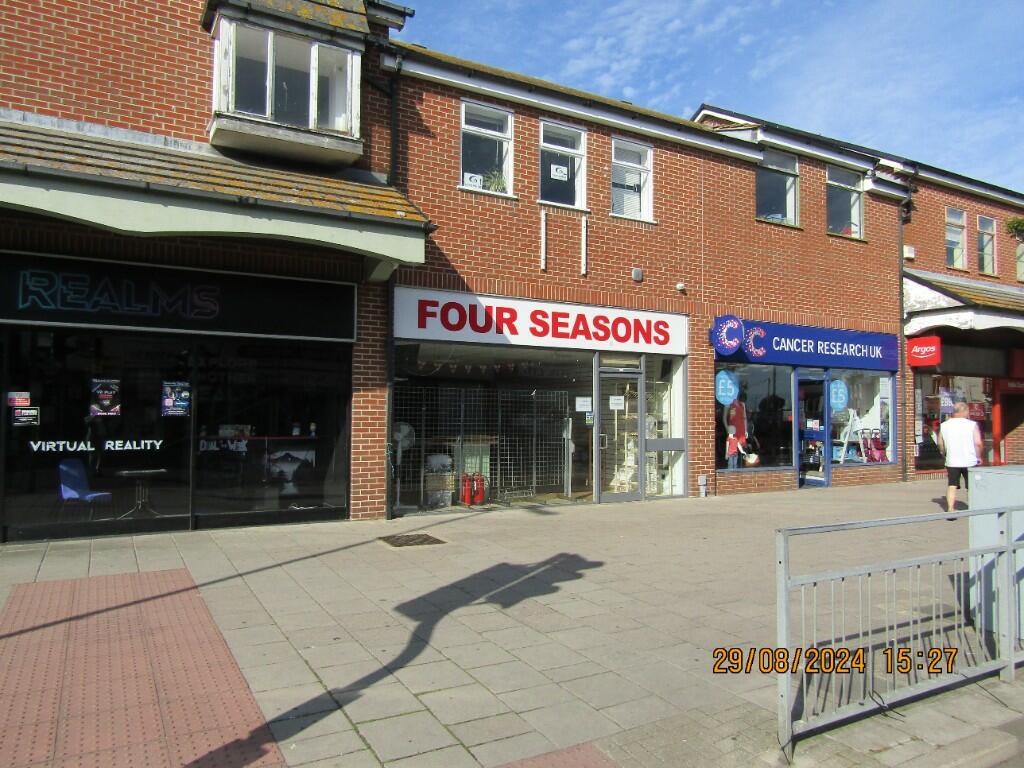 Additional image 2 of West Avenue, Clacton-On-Sea, Essex, CO15