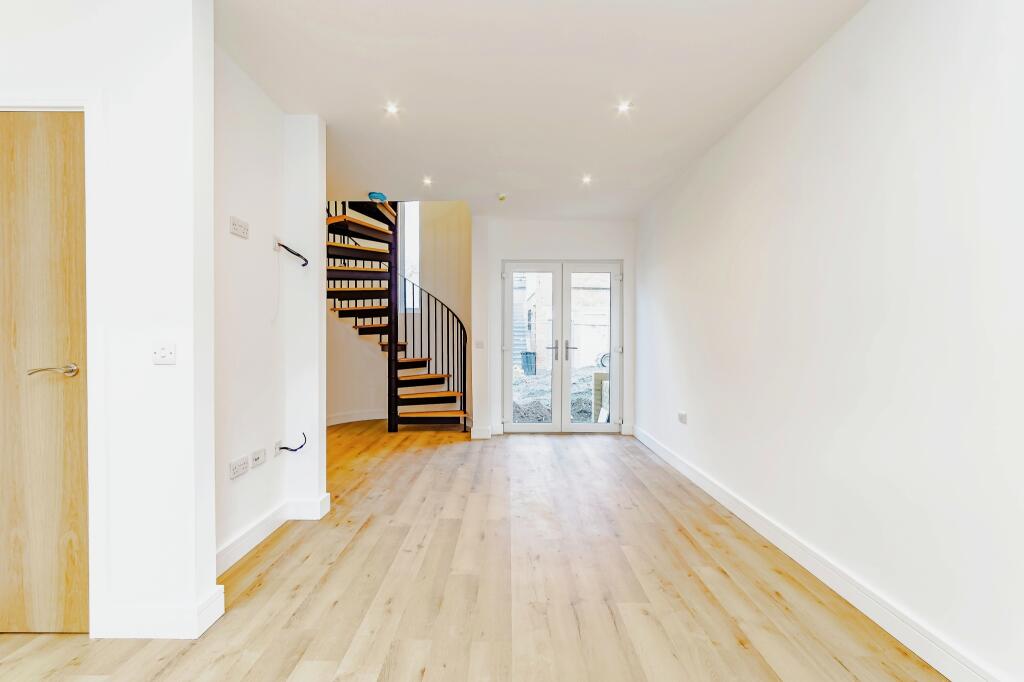 Additional image 4 of Goschen Mews, Addington Road, South Croydon, CR2