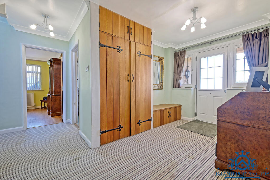 Additional image 14 of Blind Lane, CM2