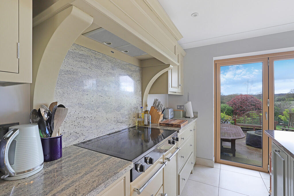 Additional image 9 of Mount End, Theydon Mount