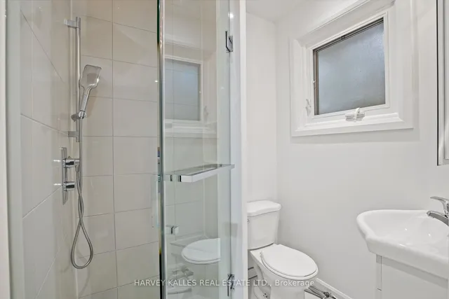 Additional image 25 of 66 Codsell Ave