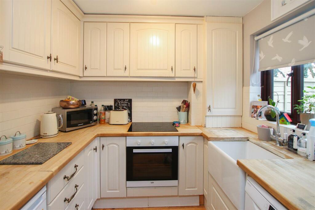 Additional image 20 of The Finchingfields, Kelvedon Hatch, Brentwood