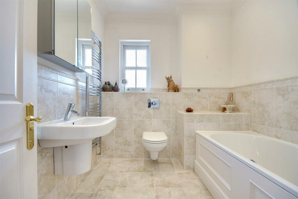 Additional image 27 of Priests Lane, Shenfield, Brentwood