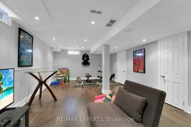 Additional image 4 of 10 Cassander Cres