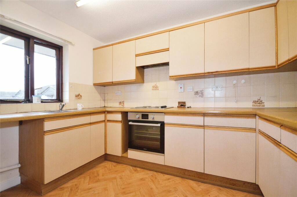 Additional image 3 of Swan Court, Mistley, Manningtree, Essex, CO11