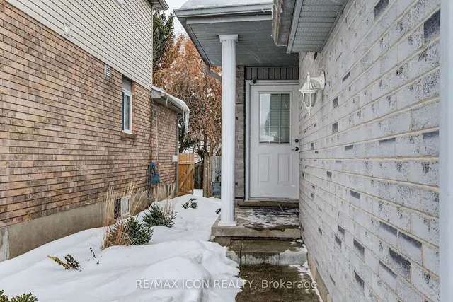 Additional image 2 of 61 Bush Clover Cres