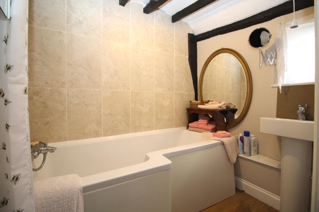 Additional image 13 of Teddybear Cottage, Church Square, St Osyth