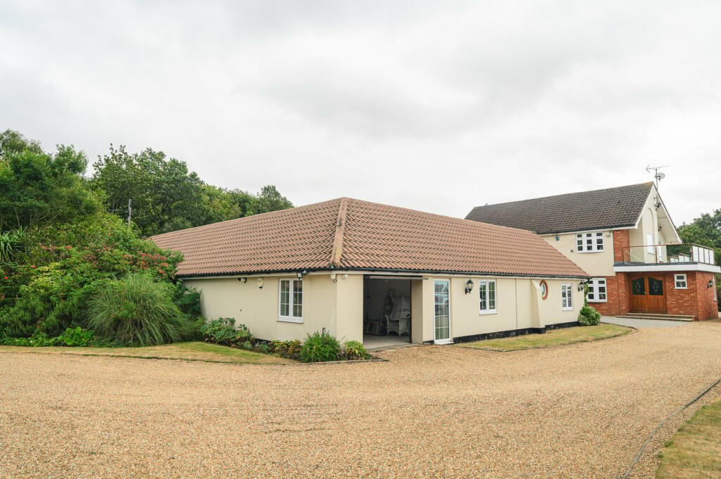 Additional image 36 of Home Farm Road, Little Warley, Brentwood, CM13