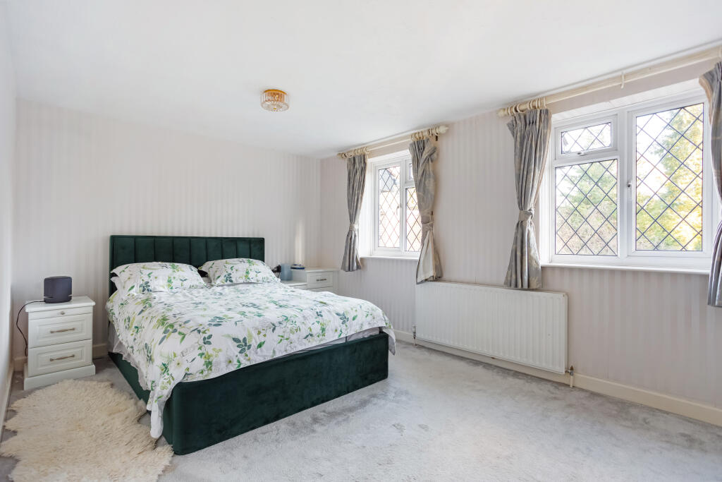 Additional image 6 of Harestone Valley Road, Caterham, CR3