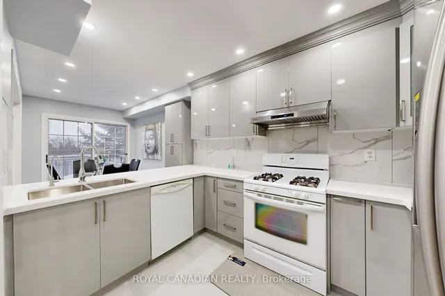 Additional image 8 of 11 Revelstoke Pl