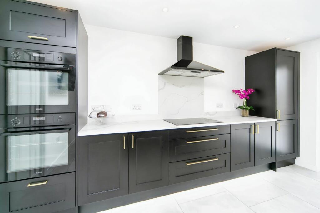 Additional image 9 of Chester Road, Ellesmere Port, CH66