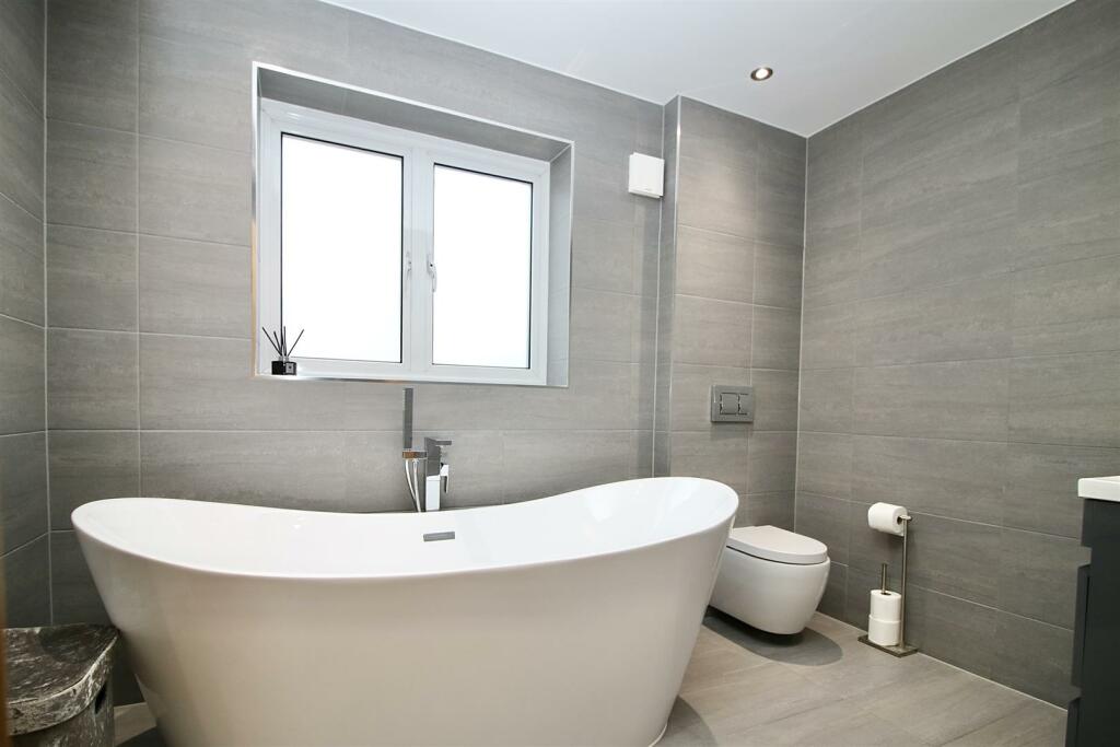Additional image 21 of Noak Hill Road, Billericay