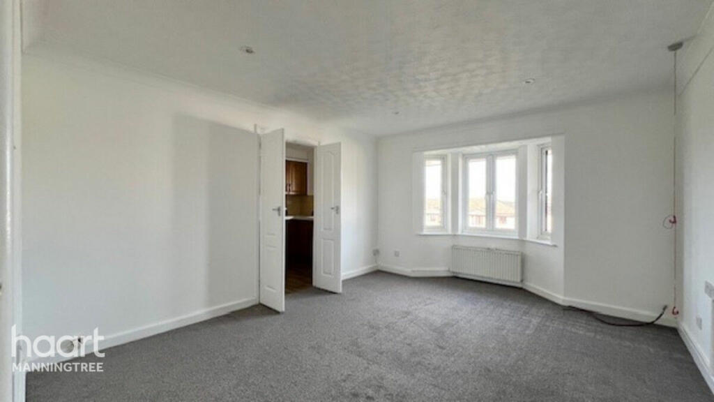 Additional image 9 of Swan Court, Harwich Road, Mistley, Manningtree, Essex