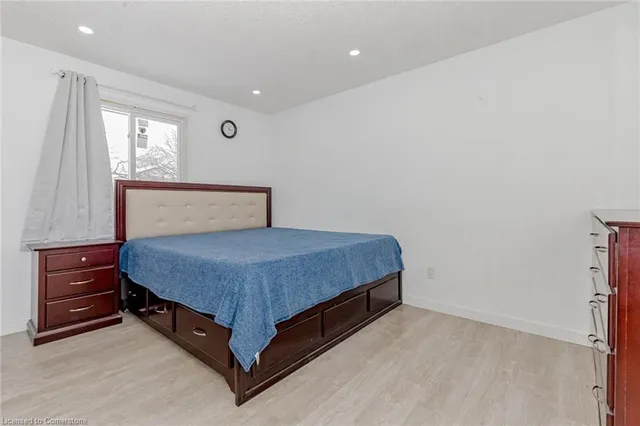 Additional image 30 of 85 High Acres Cres