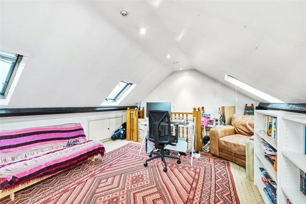 Additional image 9 of Inglemere Road, Mitcham, CR4