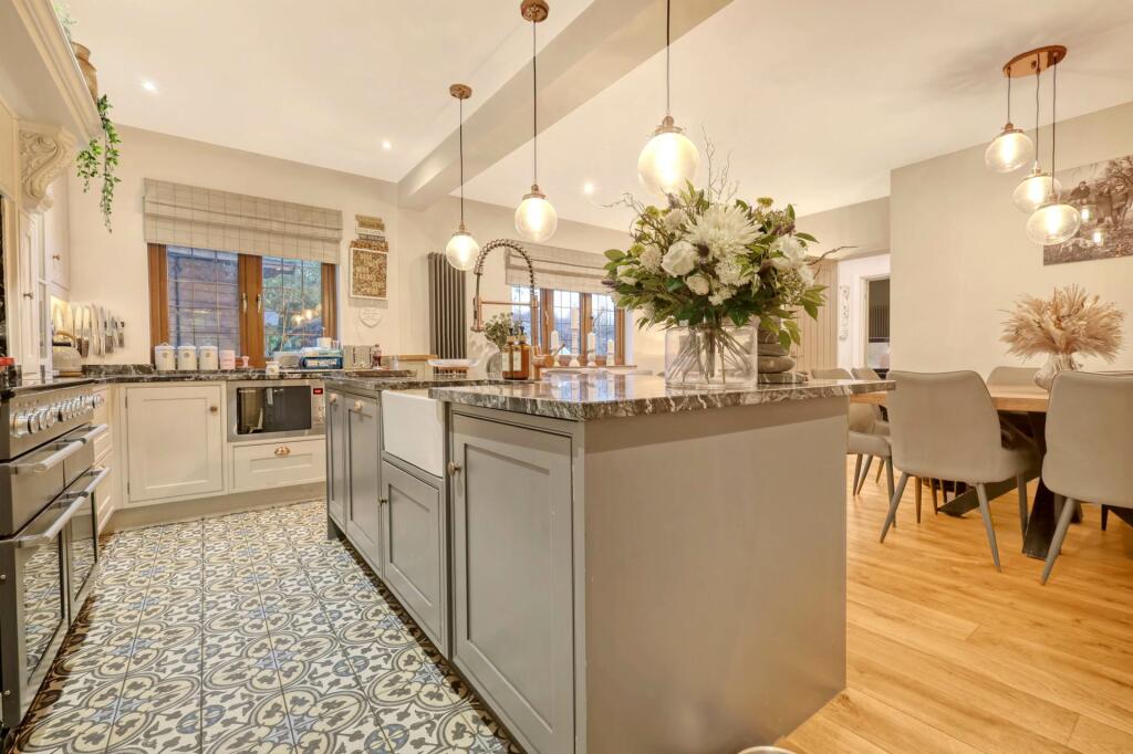 Additional image 15 of Park Lane, Herongate