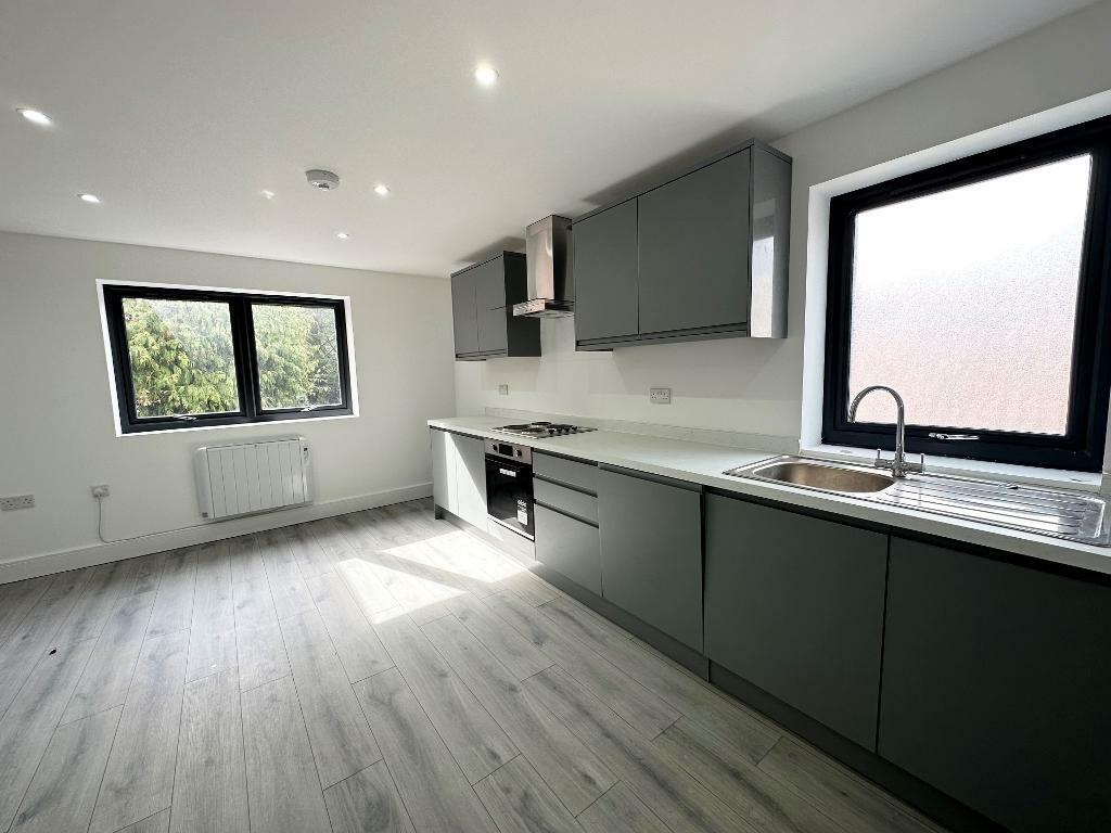 Additional image 4 of Whyteleafe Hill, Whyteleafe, CR3 0AG