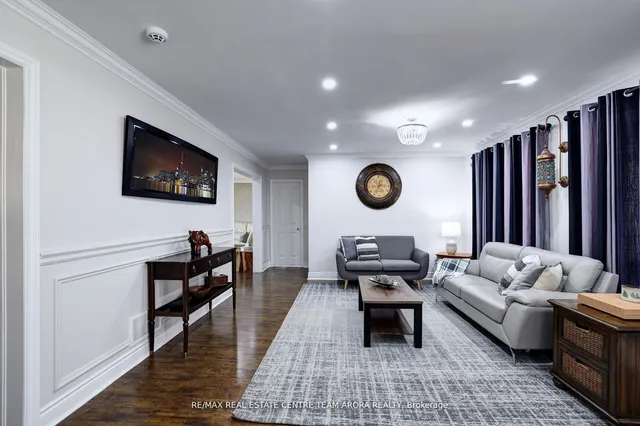 Additional image 6 of 14 Huttonville Dr