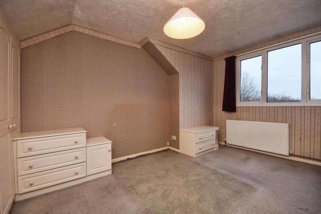 Additional image 6 of Paschal Way, Great Baddow, Chelmsford