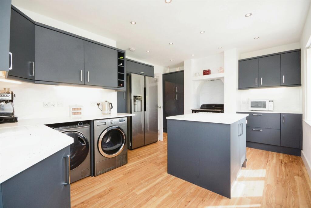 Additional image 2 of Kelvedon Road, Inworth, Colchester