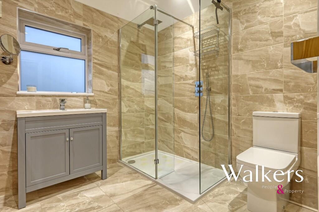 Additional image 20 of West Park Crescent, Billericay