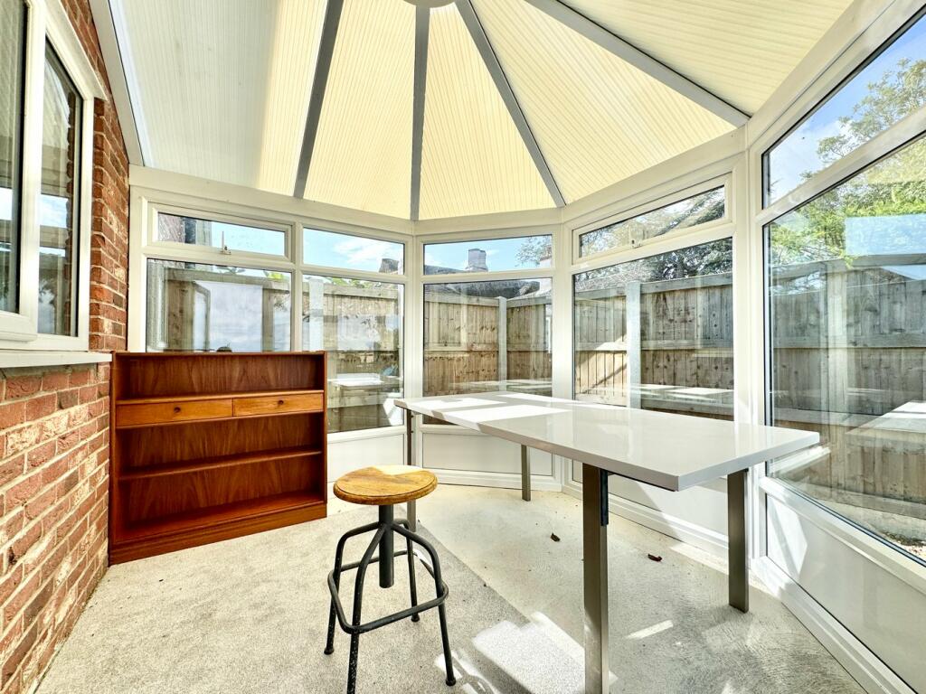 Additional image 33 of Farm Close, KIRBY CROSS, Frinton on Sea, CO13