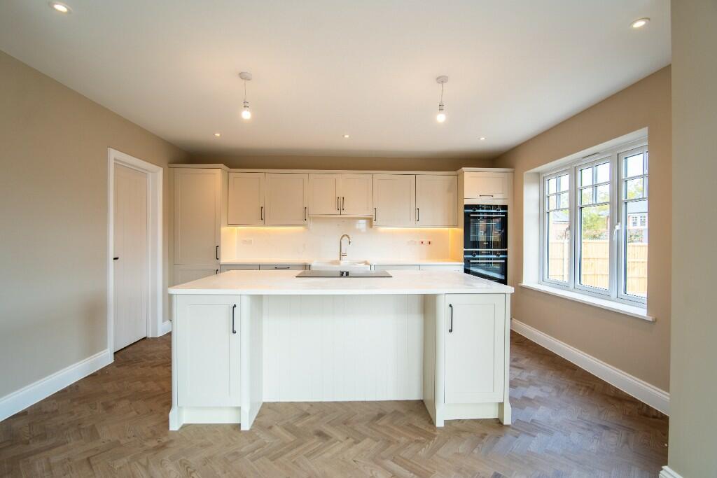 Additional image 2 of Colchester,
CO4 6AZ