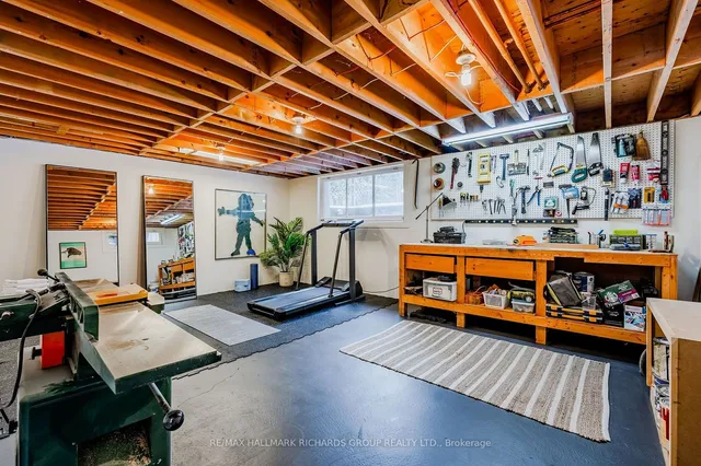 Additional image 23 of 503 Riverside Dr