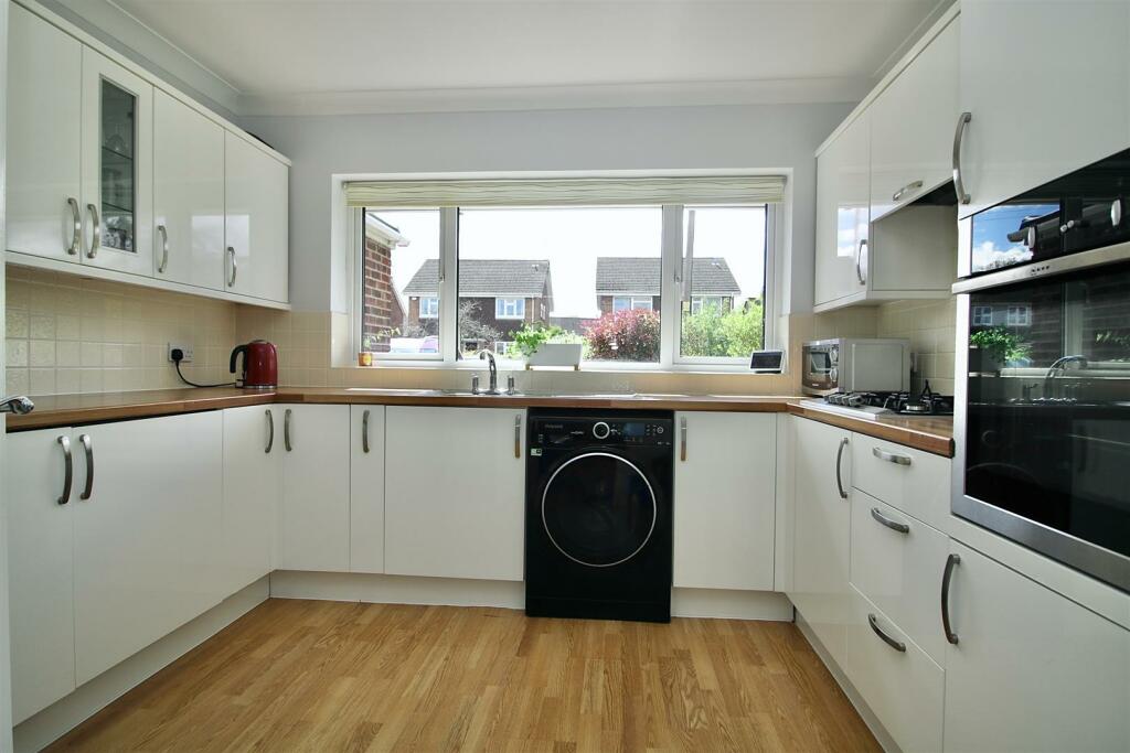 Additional image 4 of Mountnessing Road, Billericay