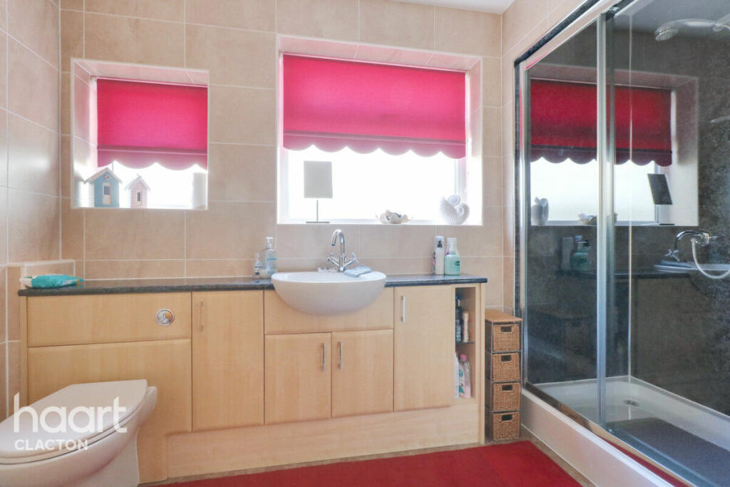 Additional image 16 of Haven Avenue, Holland-on-Sea