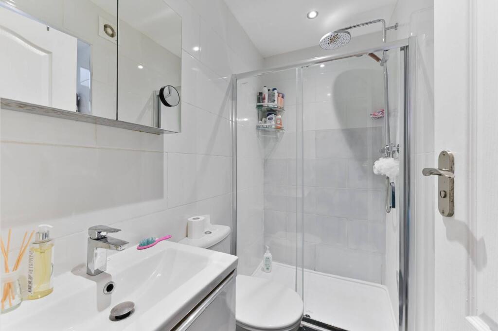 Additional image 4 of Harcourt Road, Croydon, Thornton Heath, CR7