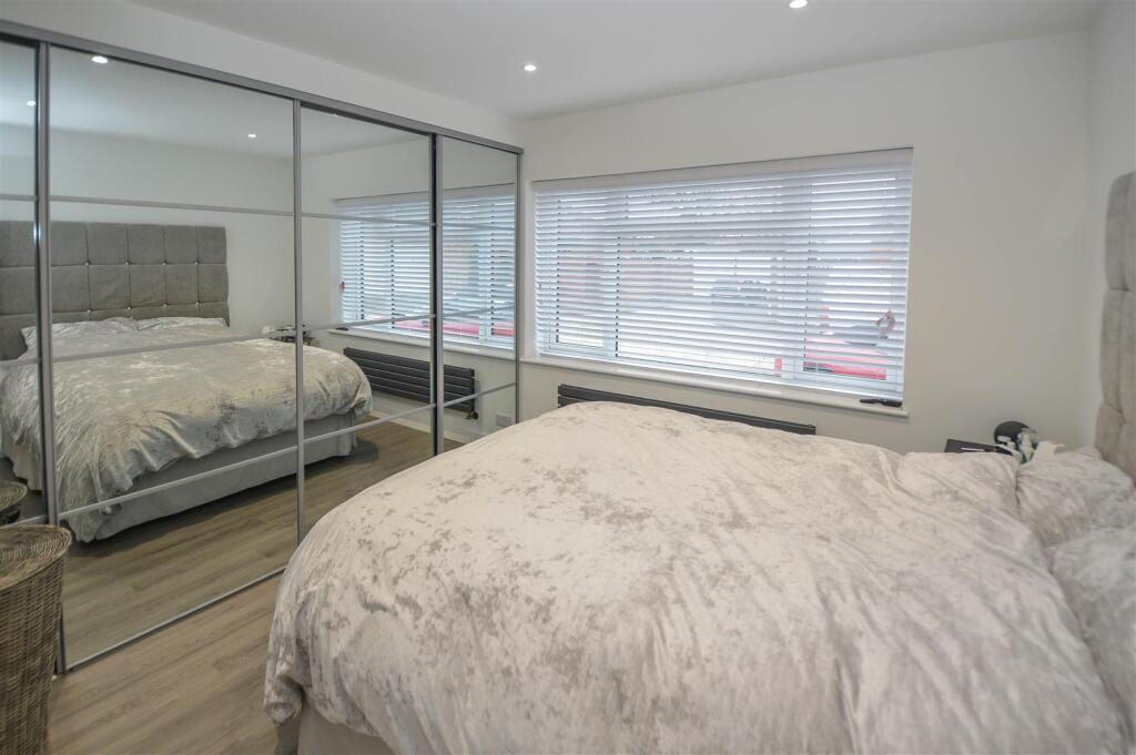 Additional image 9 of Robin Close, Billericay