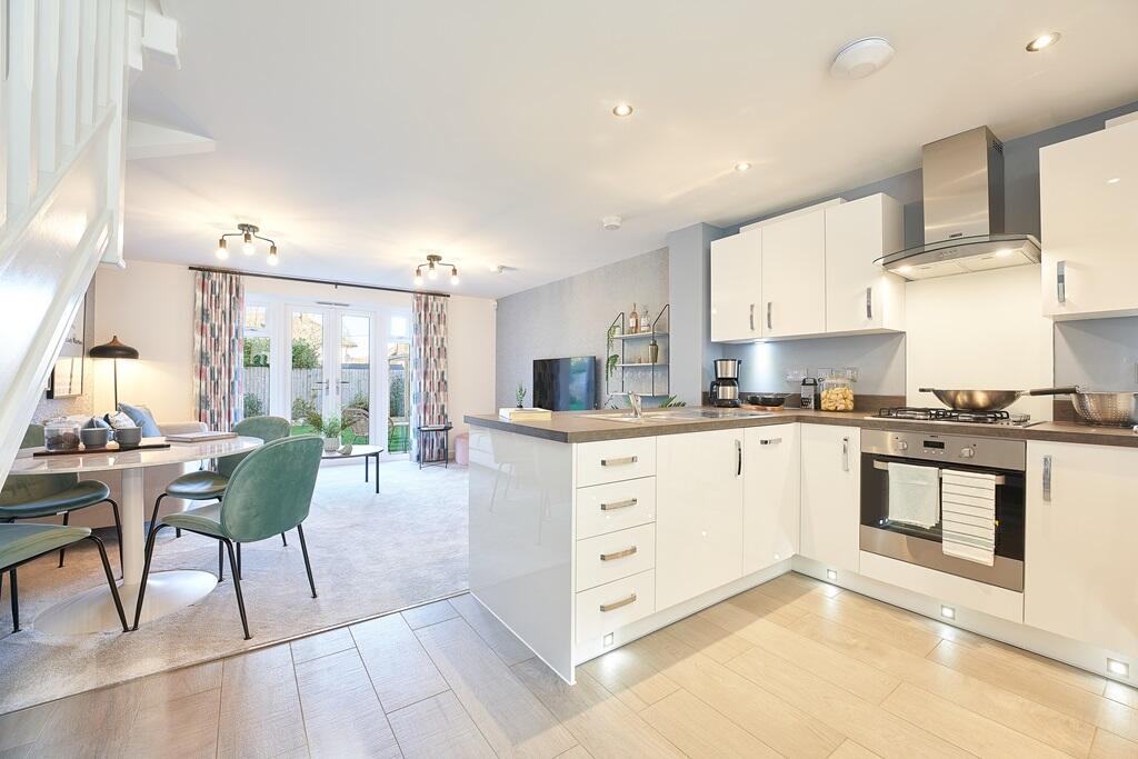 Additional image 5 of Elm Tree Avenue, 
Frinton on Sea, 
Essex,
CO13 0GR