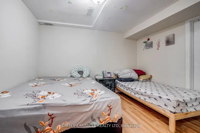 Additional image 31 of 25 Hillsburgh Dr