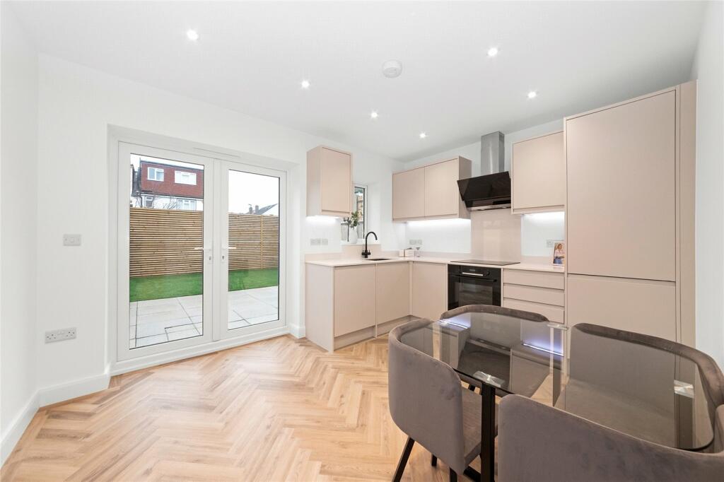 Additional image 4 of Westleigh Avenue, Coulsdon, CR5