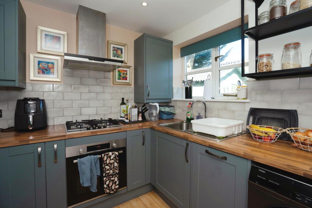 Additional image 17 of Chancellor Gardens, South Croydon, CR2
