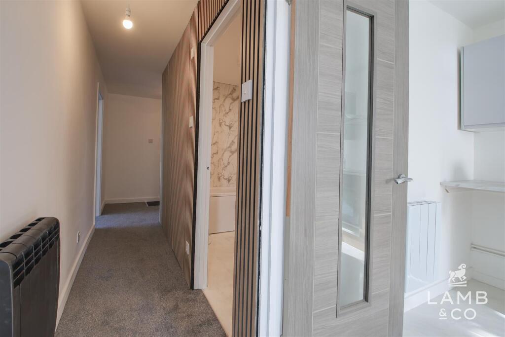 Additional image 11 of Lyndhurst Road, Holland-On-Sea, Clacton-On-Sea