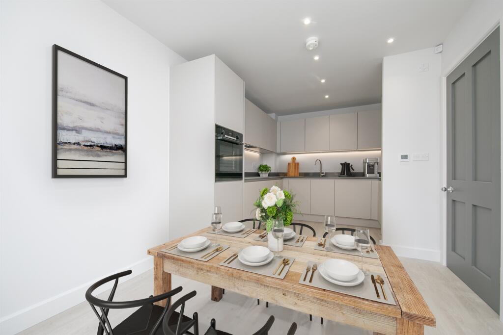 Additional image 5 of Manningtree Park, Mistley, Manningtree