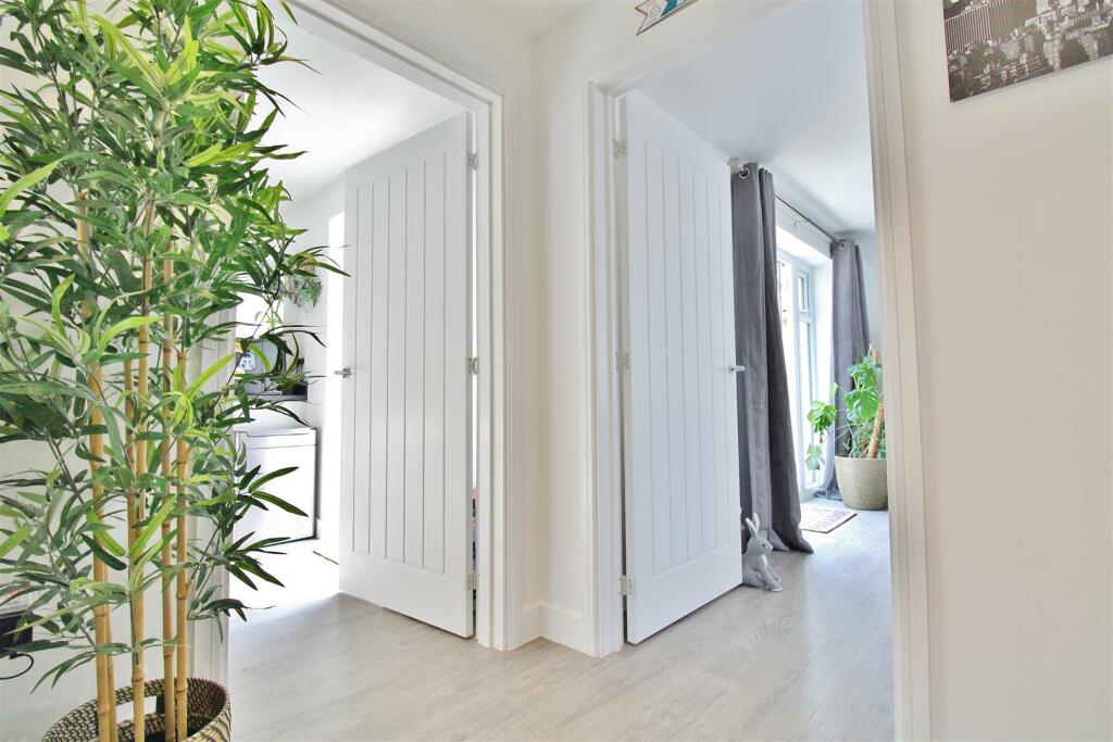 Additional image 31 of Nancy Blackett Avenue, Walton On The Naze